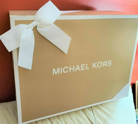 micheal kors set|michael kors empty gift box.